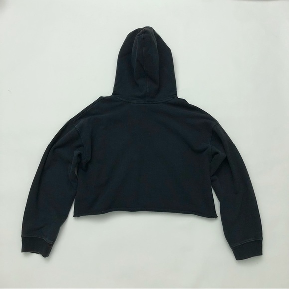 Levi’s cropped hoodie (like new) - Picture 5 of 5